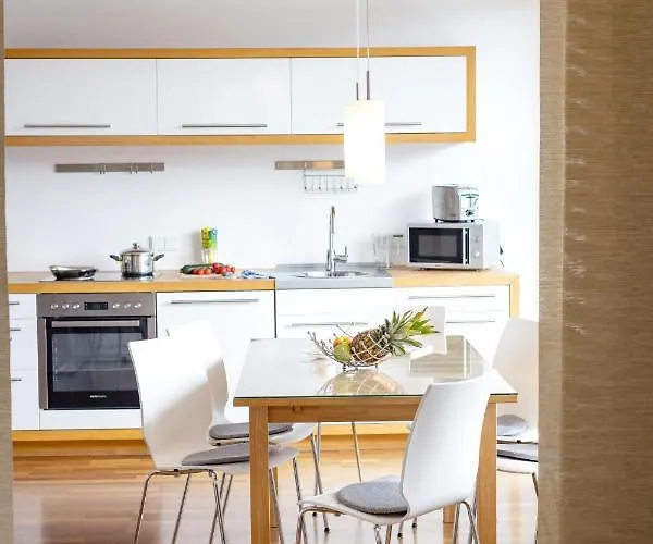 Seeblick By Pinzgau Holidays Apartment